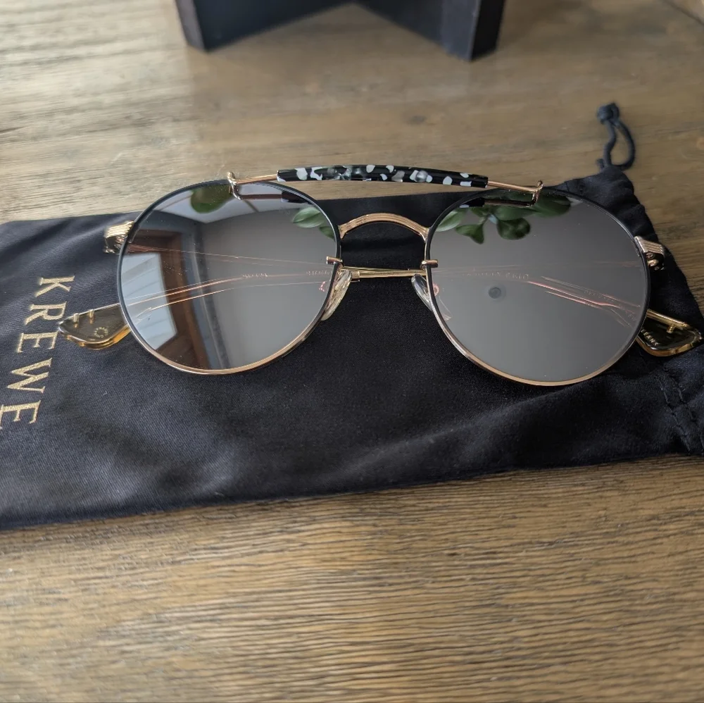 NWB Krewe Shelby Matte Black Fade To 24K + Plume Mirrored